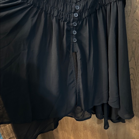 Torrid - Picture 3 of 4